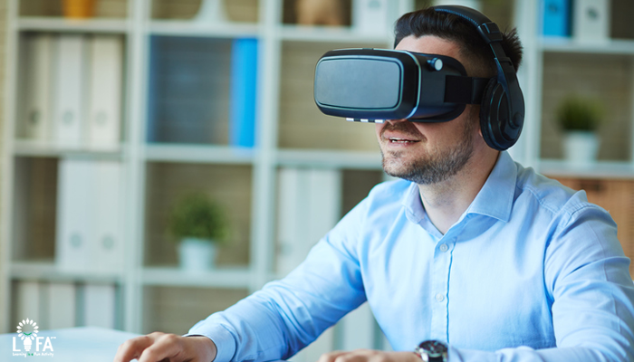 33 Virtual Reality